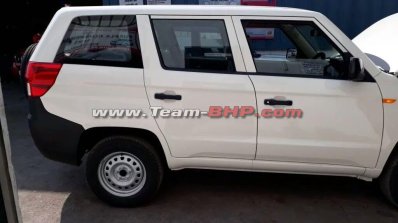 Mahindra TUV300 Plus profile spy shot