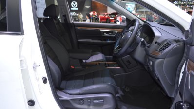 2017 Honda CR-V diesel front seats 2017 Thai Motor Expo