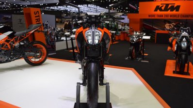 2017 KTM 390 Duke front at 2017 Thai Motor Expo