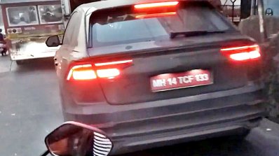 2018 Audi Q8 spy shot rear three quarters