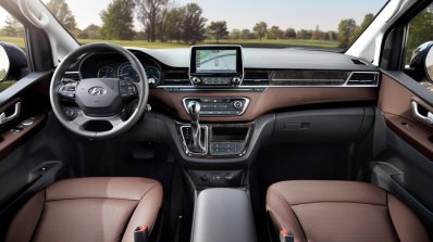 2018 Hyundai Grand Starex facelift interior