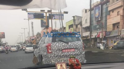 2018 Mahindra XUV500 (facelift) rear three quarters spy shot