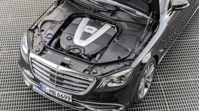 2018 Mercedes-Maybach S 650 saloon engine