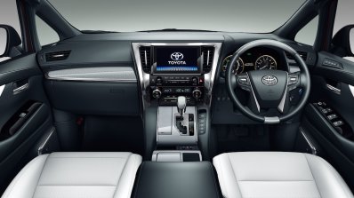 2018 Toyota Velfire (facelift) interior dashboard