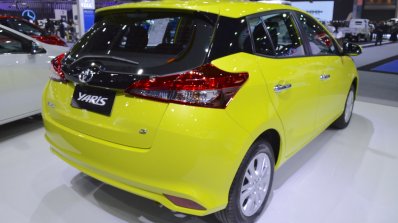 2018 Toyota Yaris (facelift) rear three quarters at 2017 Thai Motor Expo
