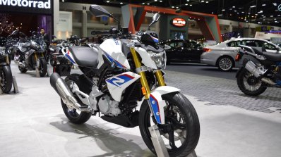 BMW G 310 R front right quarter at 2017 Thai Motor Expo