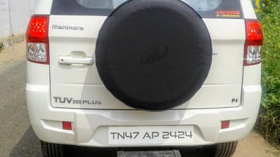 Mahindra TUV300 Plus P4 rear