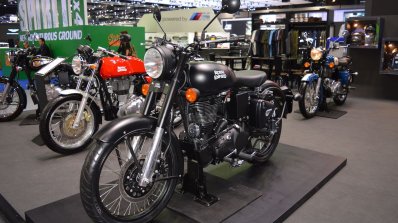 Royal Enfield Classic 500 Stealth Black front left quarter at 2017 Thai Motor Expo