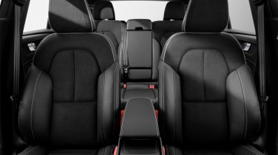 Volvo XC40 seats