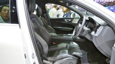 Volvo XC60 T8 R-Design at Thai Motor Expo 2017 front seat