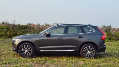 Volvo XC60 test drive review front angle side