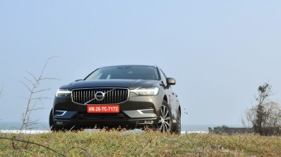 Volvo XC60 test drive review front low