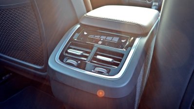 Volvo XC60 test drive review rear aircon vent