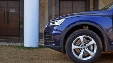 2018 Audi Q5 test drive review alloy