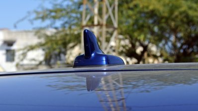 2018 Audi Q5 test drive review antenna