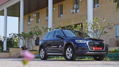 2018 Audi Q5 test drive review front three quarters low