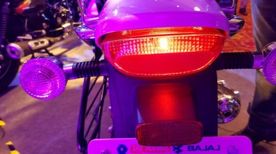 avenger 220 tail light price