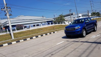 2018 Ford Ranger (facelift) front three quarters left side spy shot