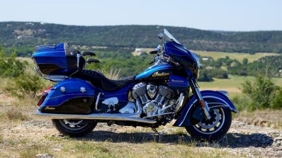 2018 Indian Roadmaster Elite press right side