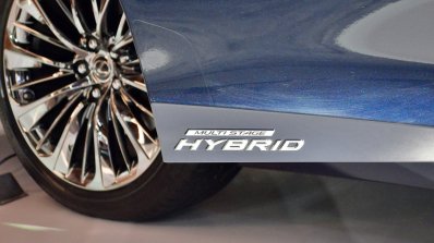 2018 Lexus LS500h badge