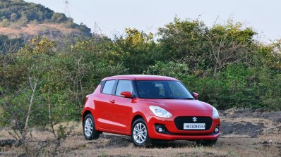 2018 Maruti Swift test drive review front angle