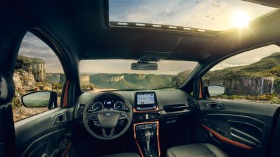 Ford EcoSport Storm interior