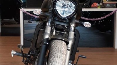 Kawasaki Vulcan S at dealership headlight