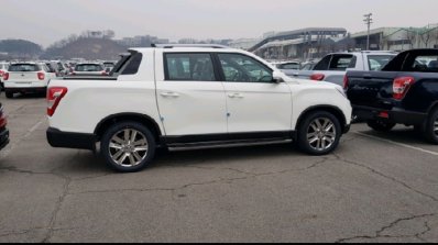 SsangYong Rexton Sports profile spy shot