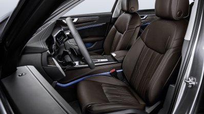 2018 Audi A6 front seats