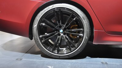 2018 BMW M5 First Edition rear rim