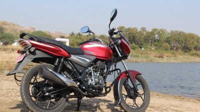 2018 Bajaj Discover 110 right side first ride review