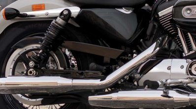 2018 Harley-Davidson 1200 Custom press exhausts