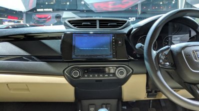 2018 Honda Amaze interior centre console