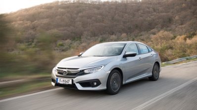 2018 Honda Civic diesel driving shot