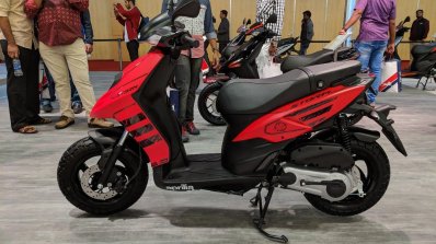 Aprilia Storm Red left side at 2018 Auto Expo