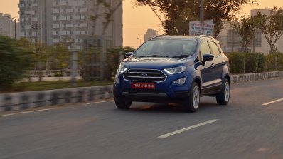 Ford EcoSport Petrol AT review front three quarters motion