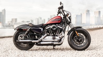 Harley-Davidson Forty-Eight Special right side press