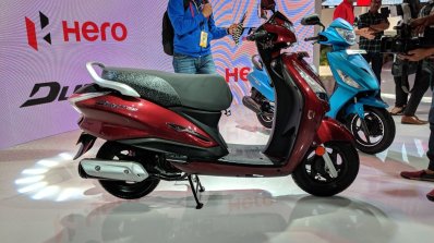 Hero Duet 125 right side at 2018 Auto Expo