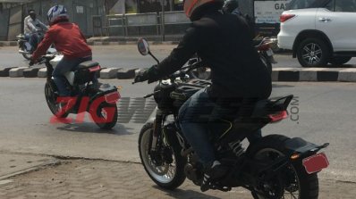 Husqvarna Vitpilen 401 and Husqvarna Svartpilen 401 Spied in India