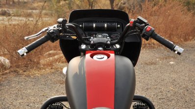 Royal Enfield Thunderbird 350 Black Buck Eimor Customs cockpit