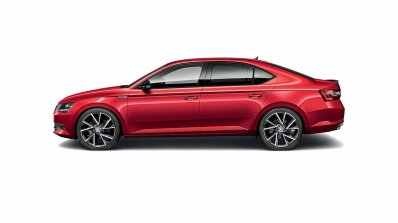 Skoda Superb Sportline profile