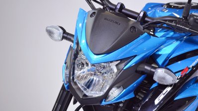 Suzuki GSX-S750 headlight at 2018 Auto Expo