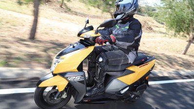 TVS Ntorq 125 left side action first ride review