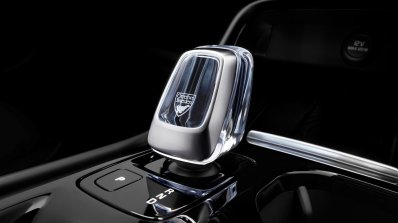 Volvo XC40 Inscription gearshift knob