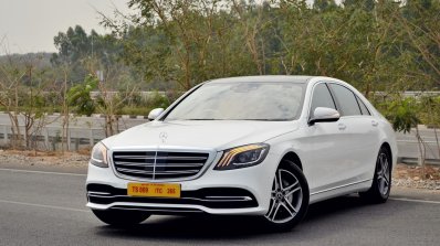 2018 Mercedes-Benz S-Class review test drive front three quarters view