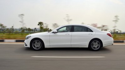 2018 Mercedes-Benz S-Class review test drive side action shot