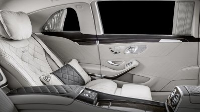 2018 Mercedes-Maybach Pullman (facelift) rear seat