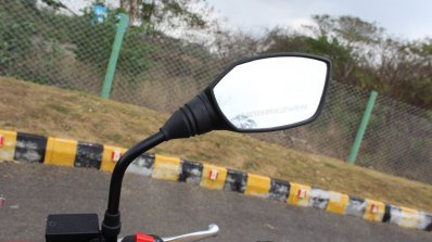 2018 TVS Apache RTR 160 4V First ride review rear view mirror