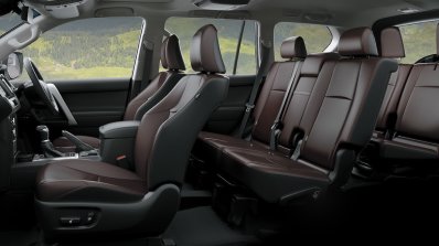 2018 Toyota Land Cruiser Prado (facelift) cabin