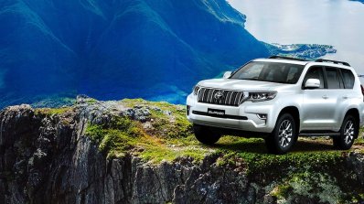 2018 Toyota Land Cruiser Prado (facelift) front three quarters left side